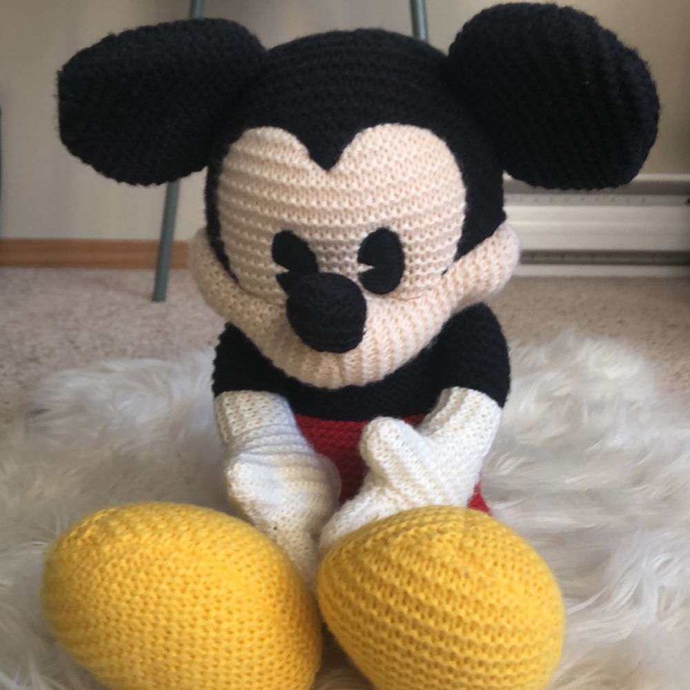 DISNEY Mickey Mouse Crochet Knit Plush Toy